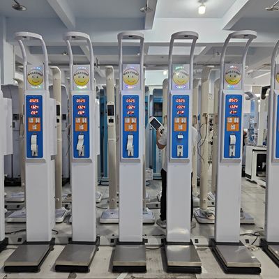BMI-munten met behulp van lichaamsgewicht meetwaarden voor het meten van de snelheid 480 keer per uur