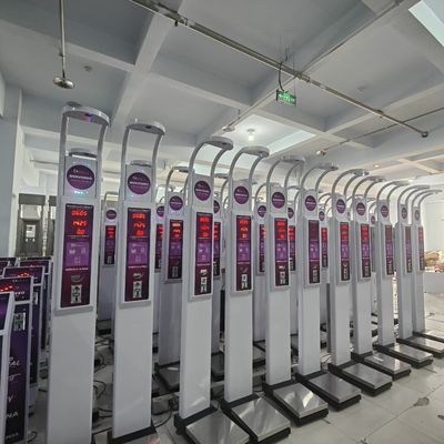 Metalen munt-aangedreven hoogte- en gewichtsmetingsmachine met verpakkingsgrootte 104*34*35cm