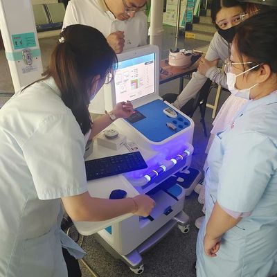 SDK Functie Medische Ultrasone Hoogte Gewichtsschaal Ziekenhuis Check Gezondheid Screening Kiosk