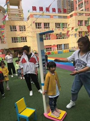 ODM Aanpassing Kinderen Automatische gewicht en zithoogte schaal voor kinderen 50-150cm
