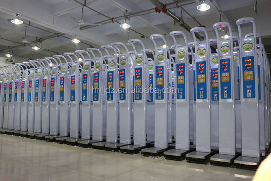 LED Display Munt bediende BMI-machine met gegevensoverdracht en aangepaste ondersteuning
